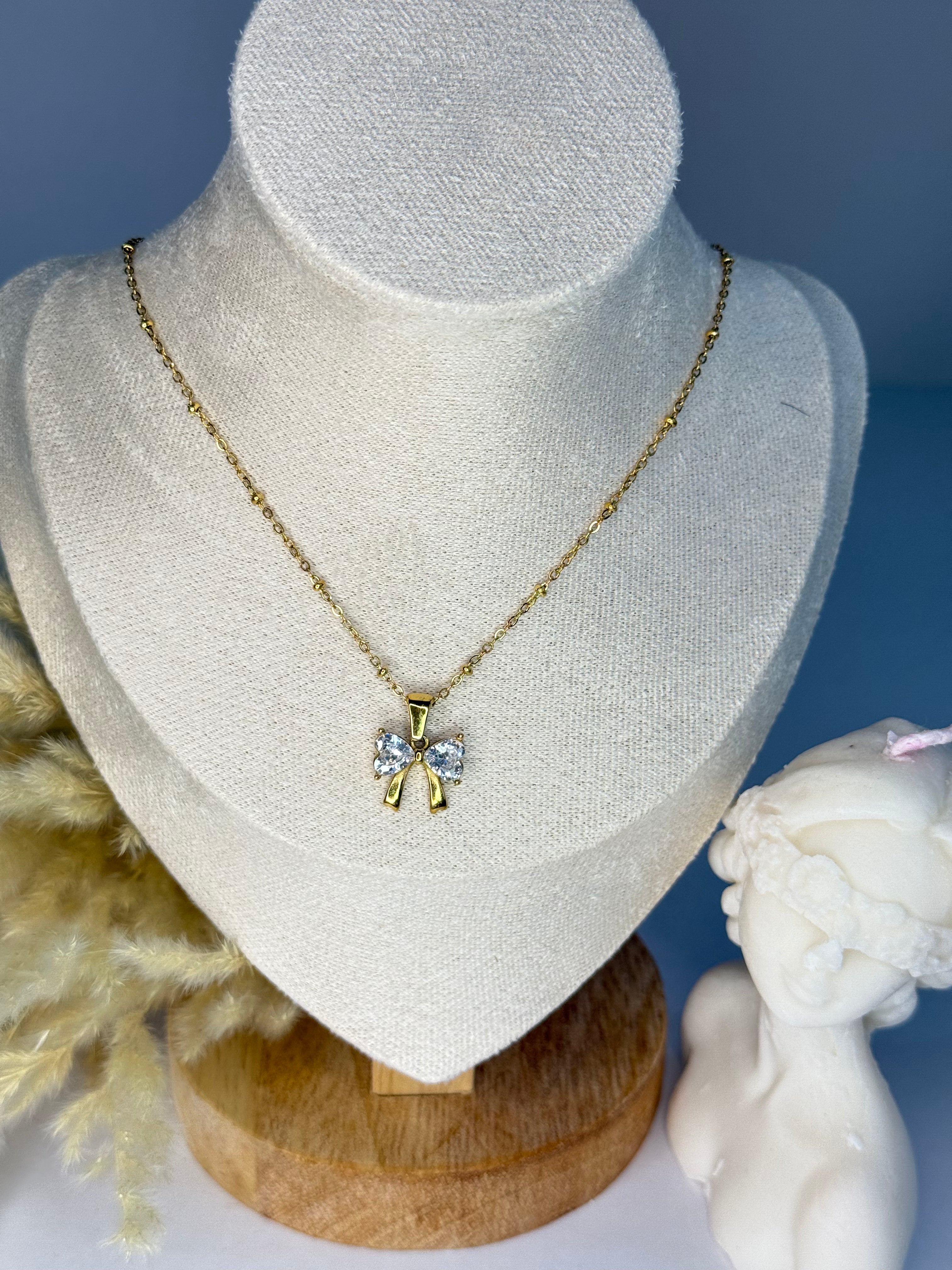 18K gold plated Zircon bow necklace