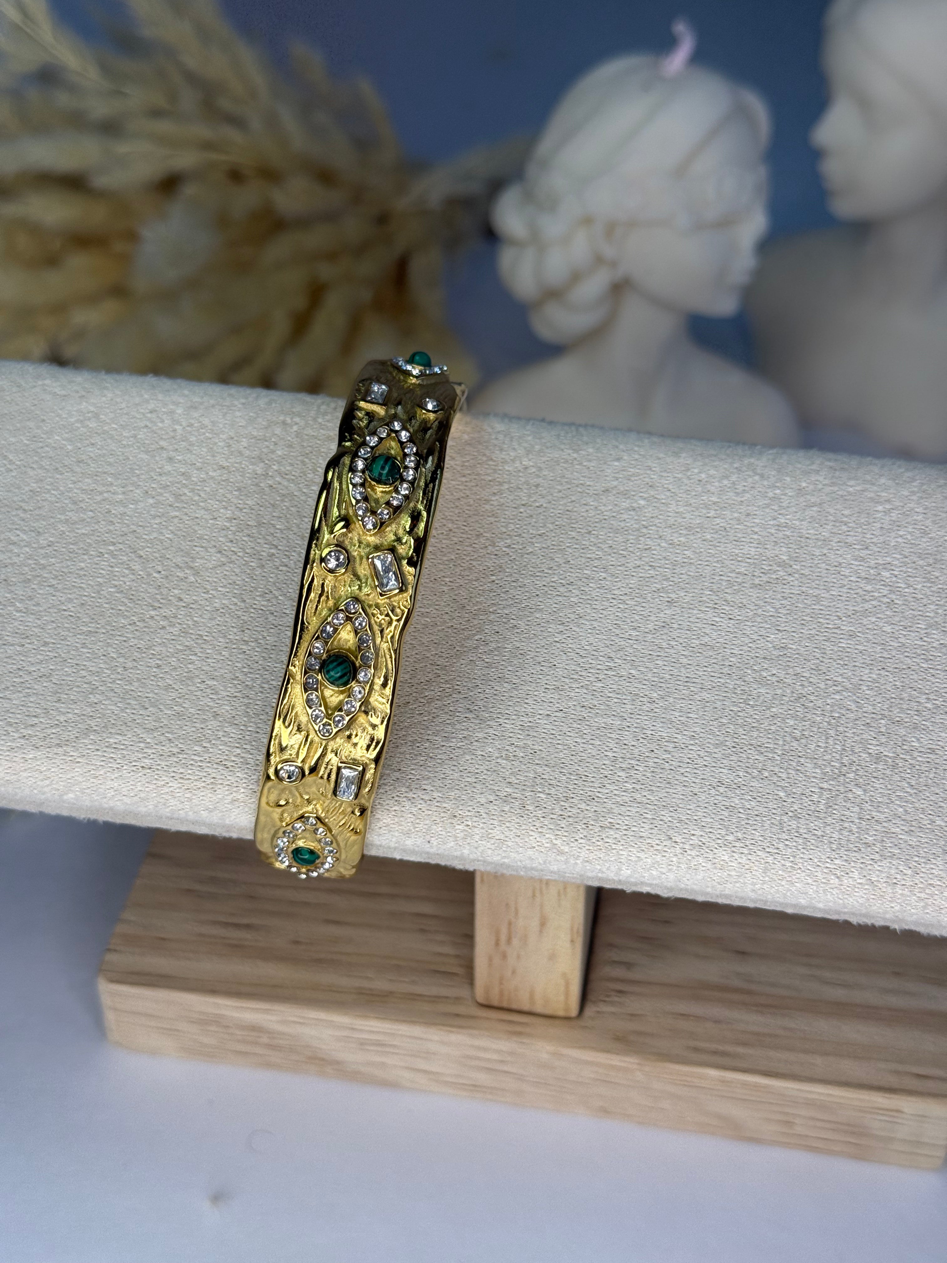 The green eye Bracelet