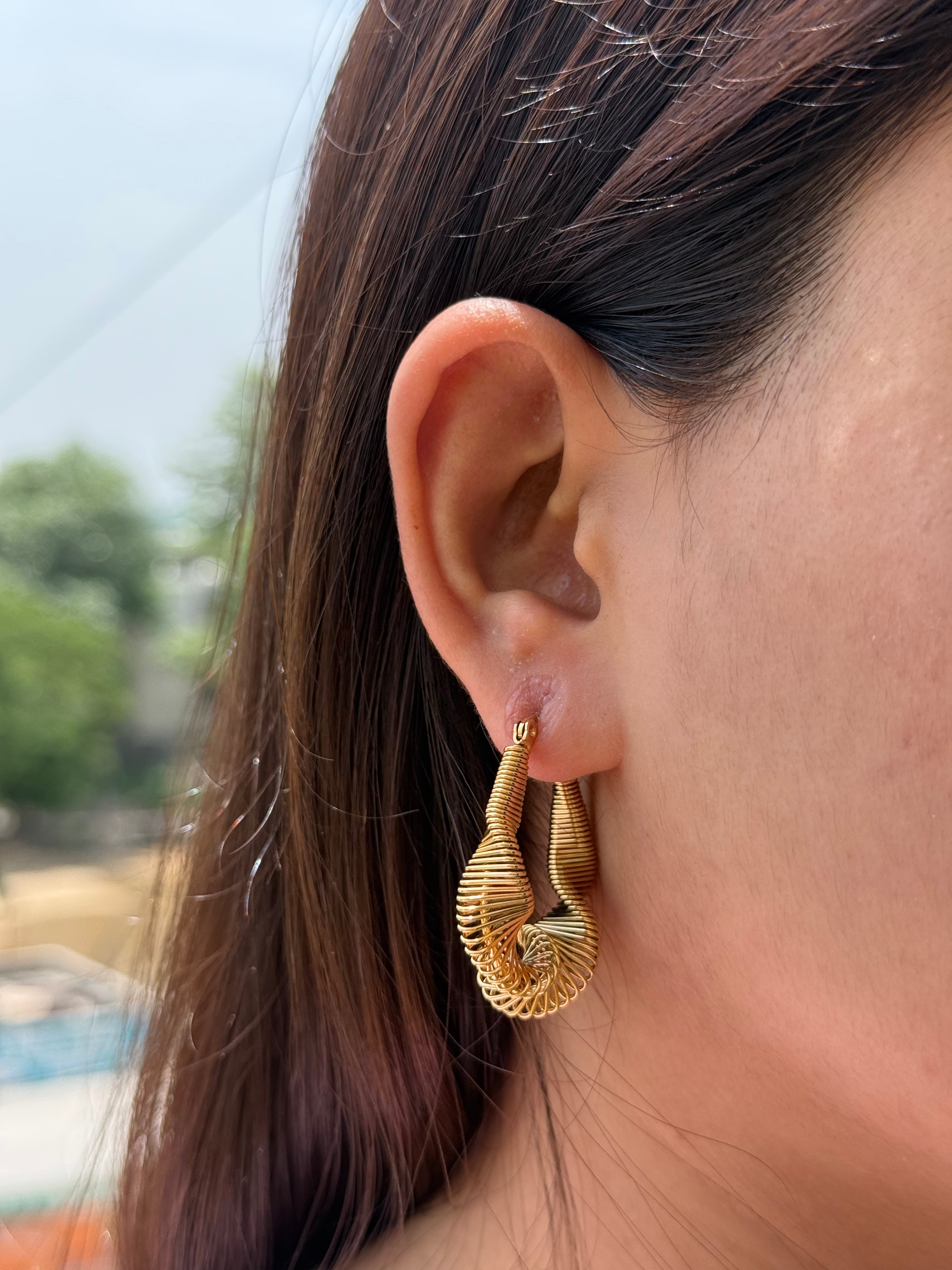 Twisted hoop earrings