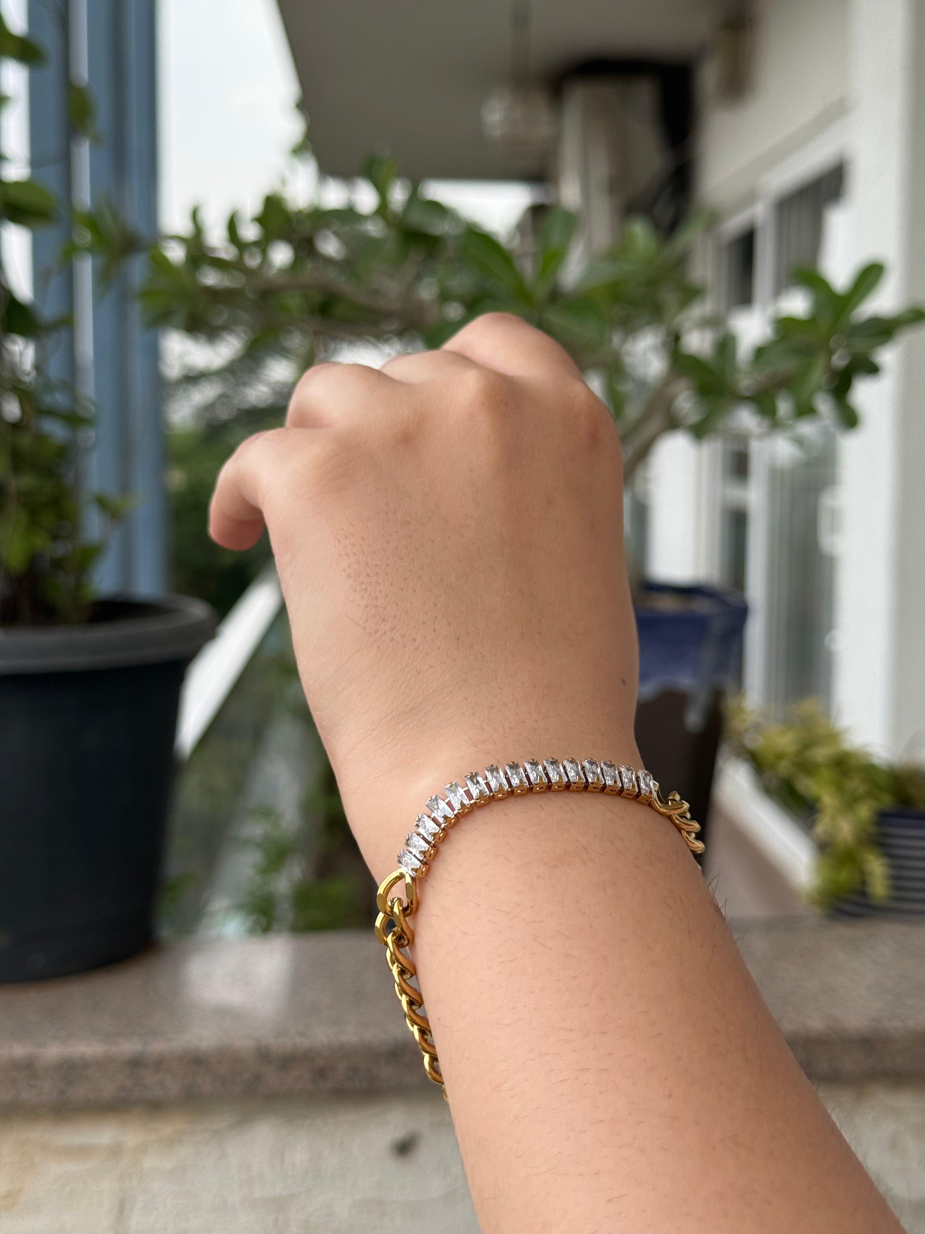 Crystal Curb luxury Bracelet