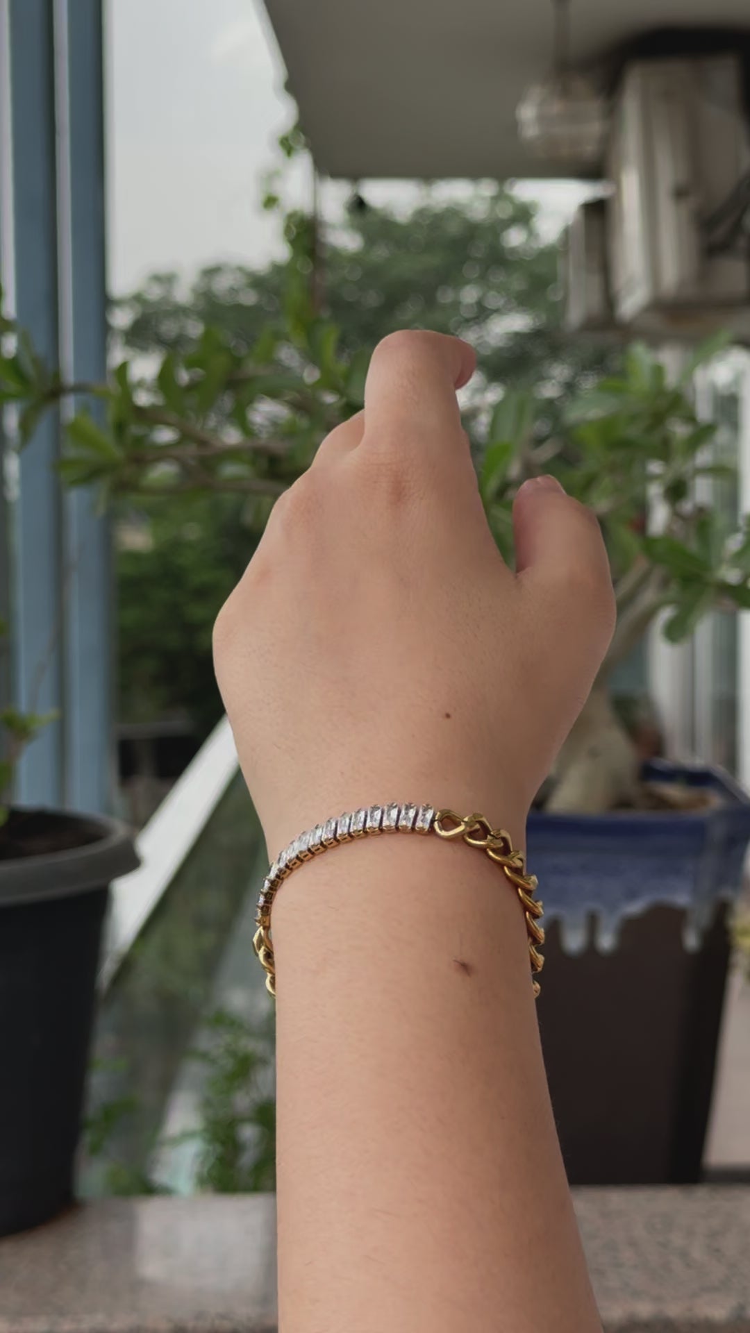 Crystal Curb luxury Bracelet