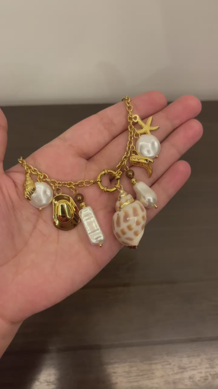 Sea shell charm necklace