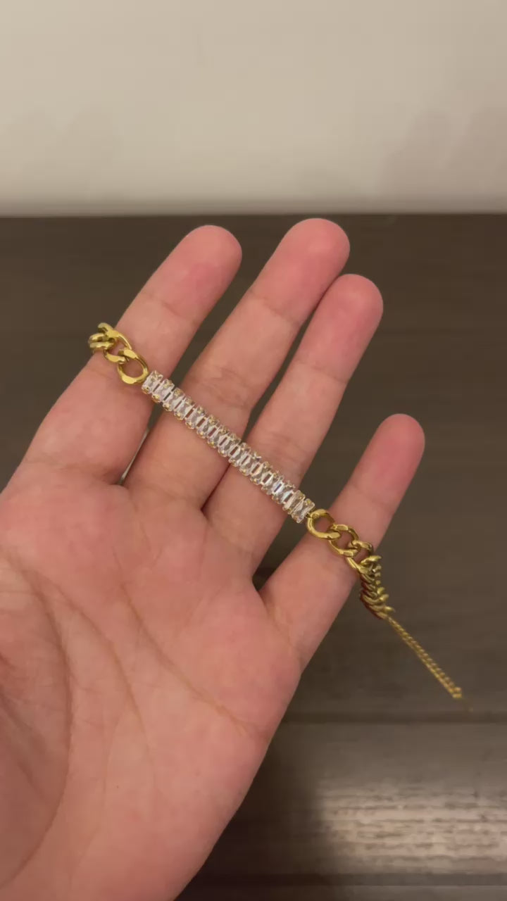 Crystal Curb luxury Bracelet